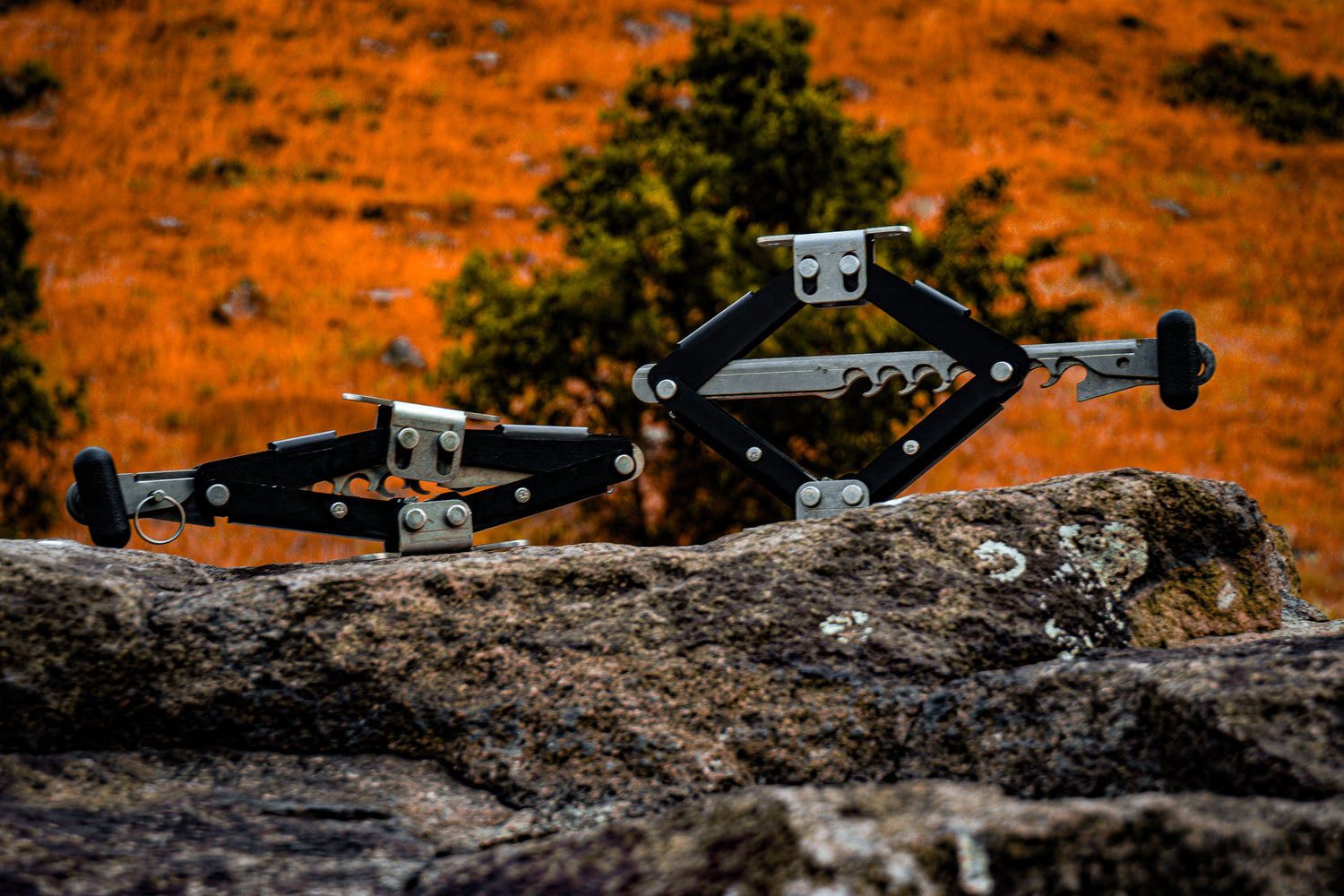 Universal Roof Top Tent Leveling Mounts